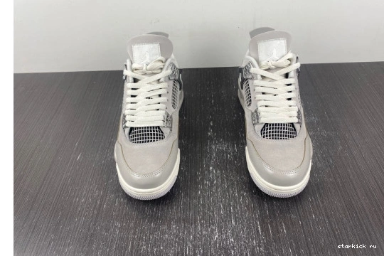 AQ9129-001 Frozen 4 Retro Jordan  AQ9129-001  Moments 0713